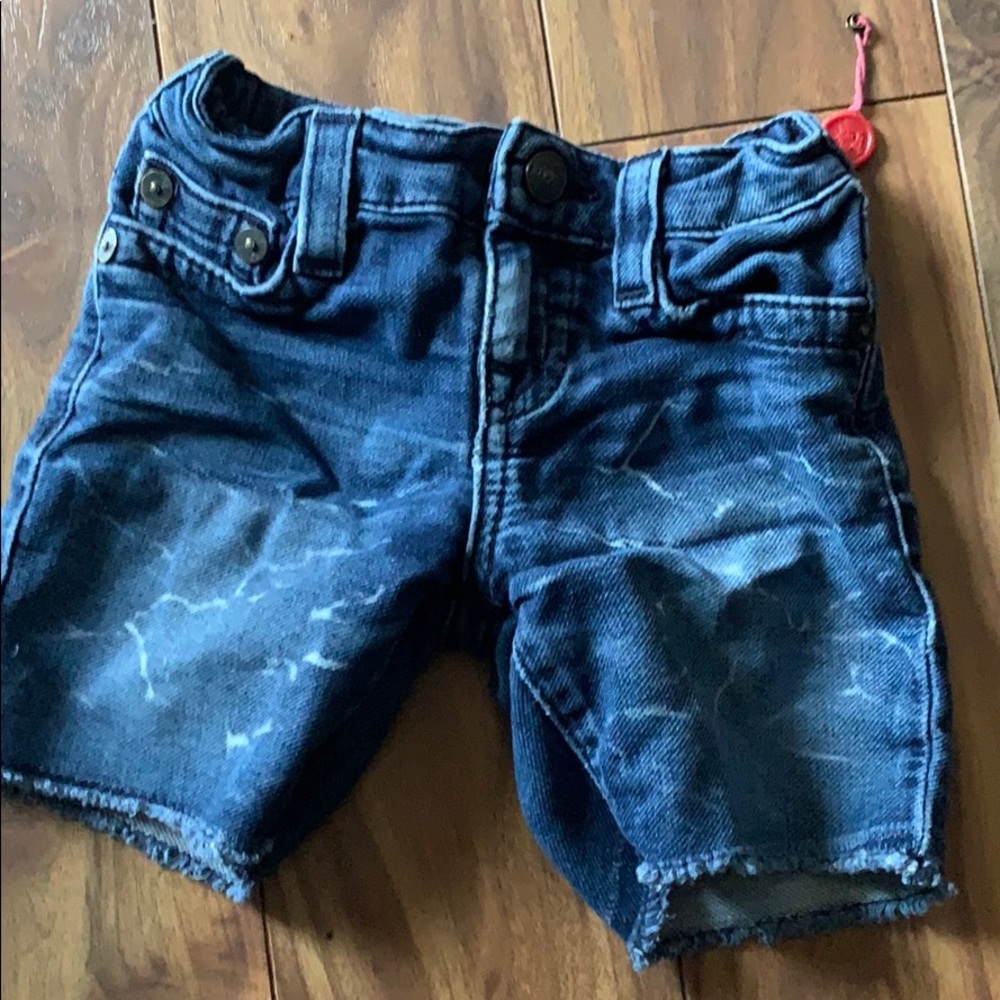 Baby True Religion shorts